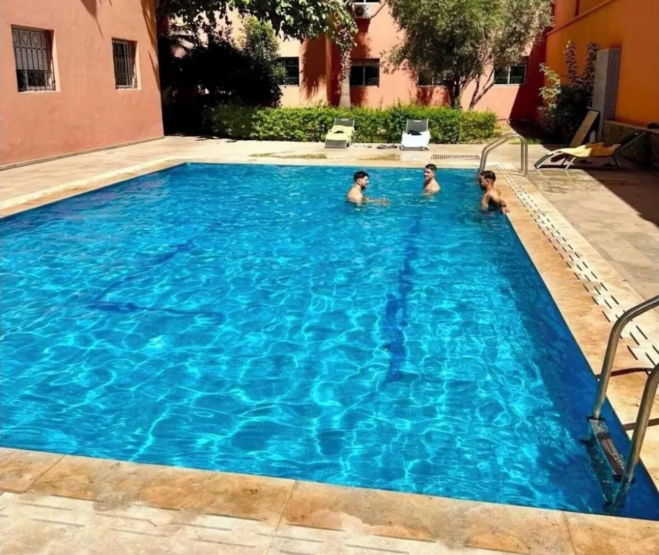 Riad Appart F3 Exceptionnel A Gueliz - A 5 Min De La Gare - Piscine, Wi-Fi Et Parking Au Coeur De Marrakech Marrakesh Marocko